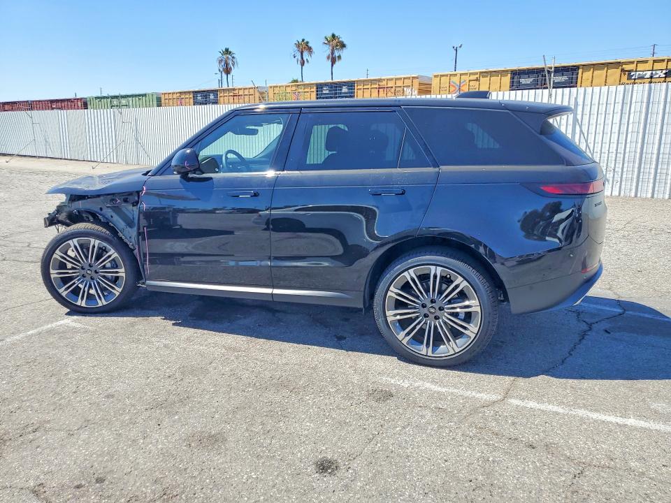 2025 Land rover Range rover sport VIN SAL1P9EU9SA606306 COPART salvage auction — FRONT END, CA - SALVAGE CERTIFICATE, sold $45,750 on 2026-08-21 (photo 2)
