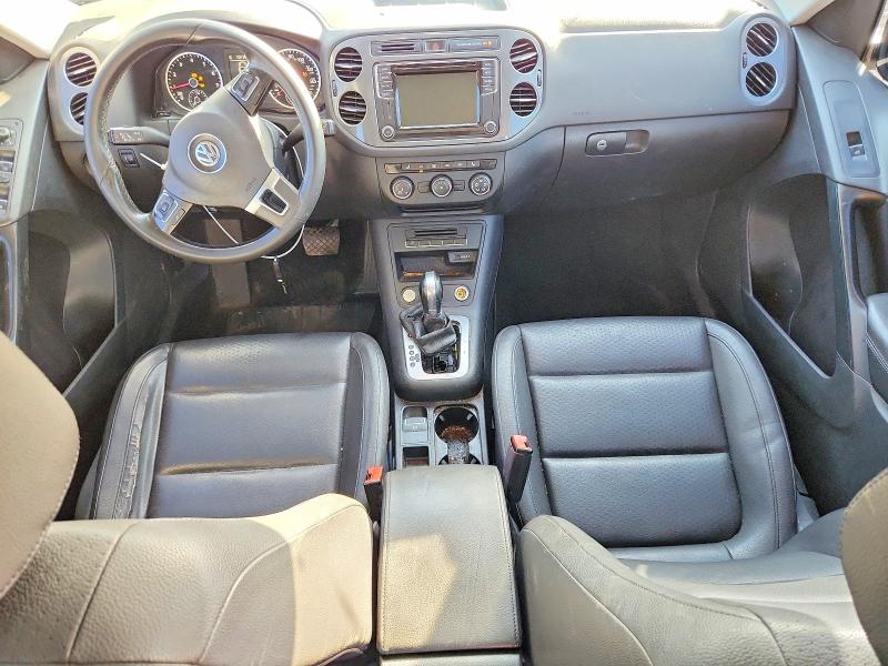 2017 Volkswagen Tiguan VIN WVGSV7AX8HK005862 COPART salvage auction — FRONT END, Pa - Certificate Of Salvage, sold $1,400 on 2026-08-12 (photo 8)