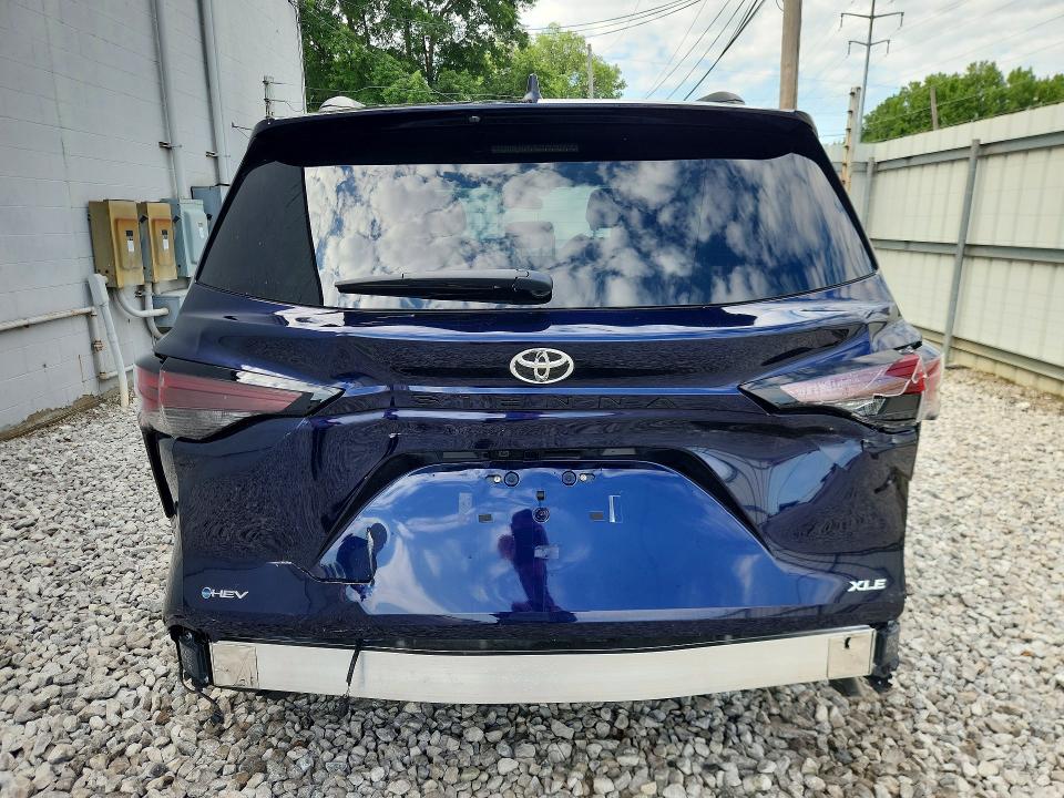 2026 Toyota Sienna VIN 5TDYRKECXTS327708 COPART salvage auction — FRONT END, Wv - Certificate Of Title (P), sold $19,100 on 2026-07-22 (photo 6)