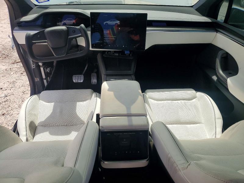 2022 Tesla Model x VIN 7SAXCBE62NF341412 COPART salvage auction — FRONT END, Tx - Salvage Vehicle Title, sold $20,300 on 2026-08-21 (photo 8)