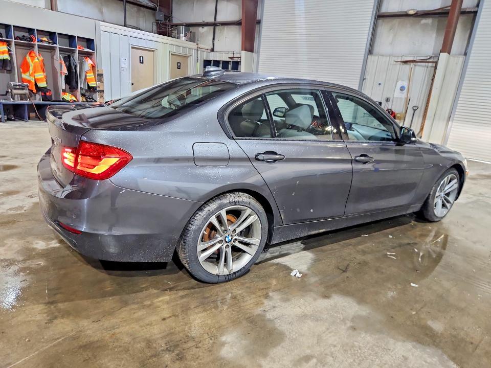 2013 BMW 3er VIN WBA3B5C53DF594501 COPART salvage auction — FRONT END, Ma - Cert Of Title-Reconstrctd Coll, sold $850 on 2026-07-15 (photo 3)