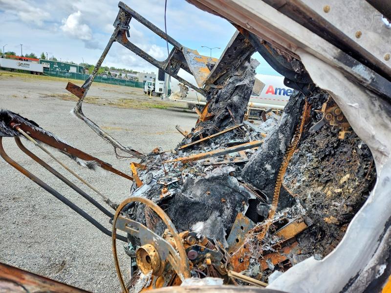 2020 Peterbilt 567 VIN 1NPCL40X0LD686796 COPART salvage auction — BURN, AK - BILL OF SALE- SALVAGE, sold $50 on 2026-09-01 (photo 7)