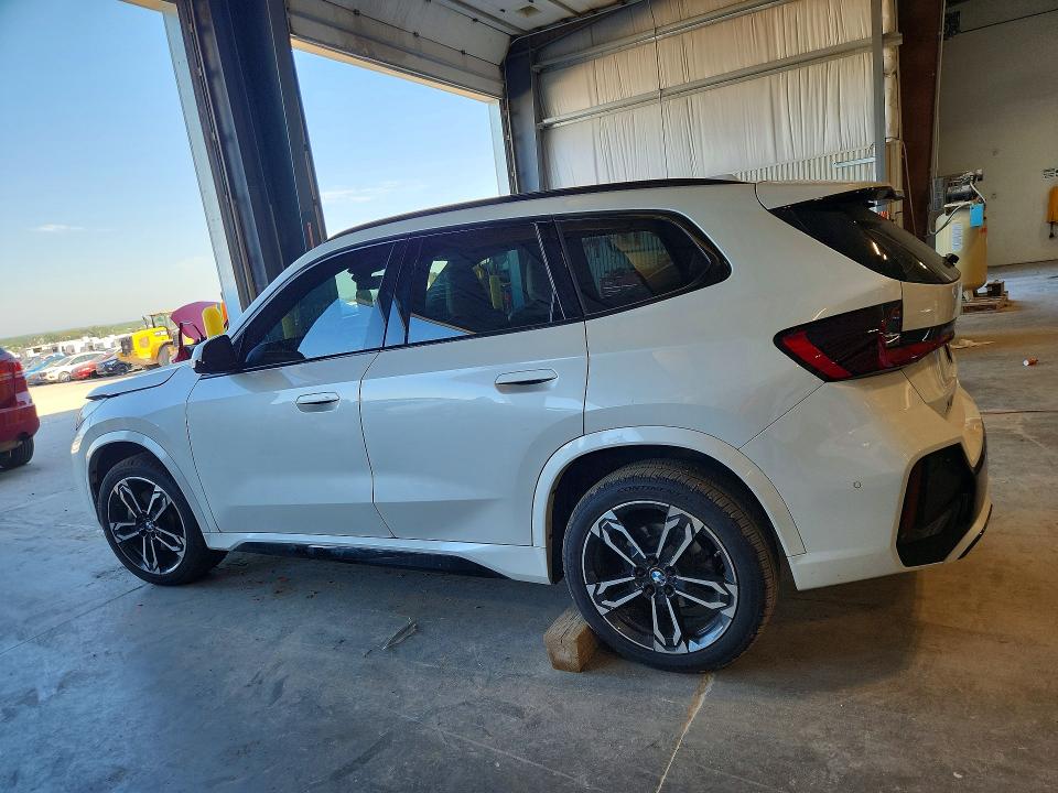 2023 BMW VIN WBX73EF05P5X61794 COPART salvage auction — FRONT END, Ne - Cert Of Title-Salvage, sold $16,000 on 2026-07-28 (photo 2)