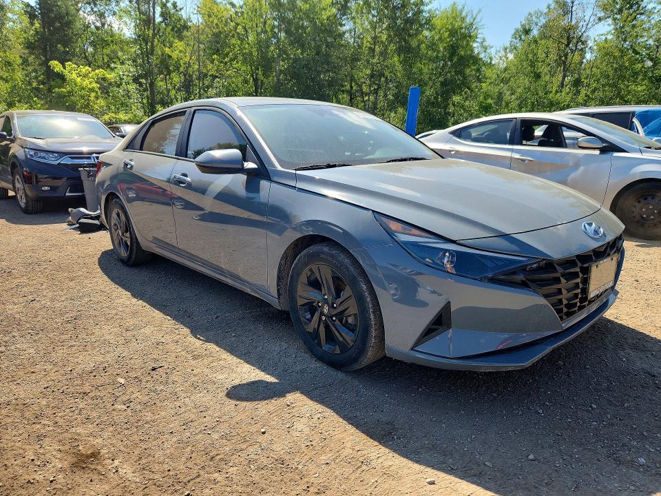 2022 Hyundai Elantra VIN KMHLM4AJ7NU019978 COPART salvage auction — MINOR DENT/SCRATCHES, On - Permit Irrepairable, sold $525 on 2026-07-28 (photo 4)