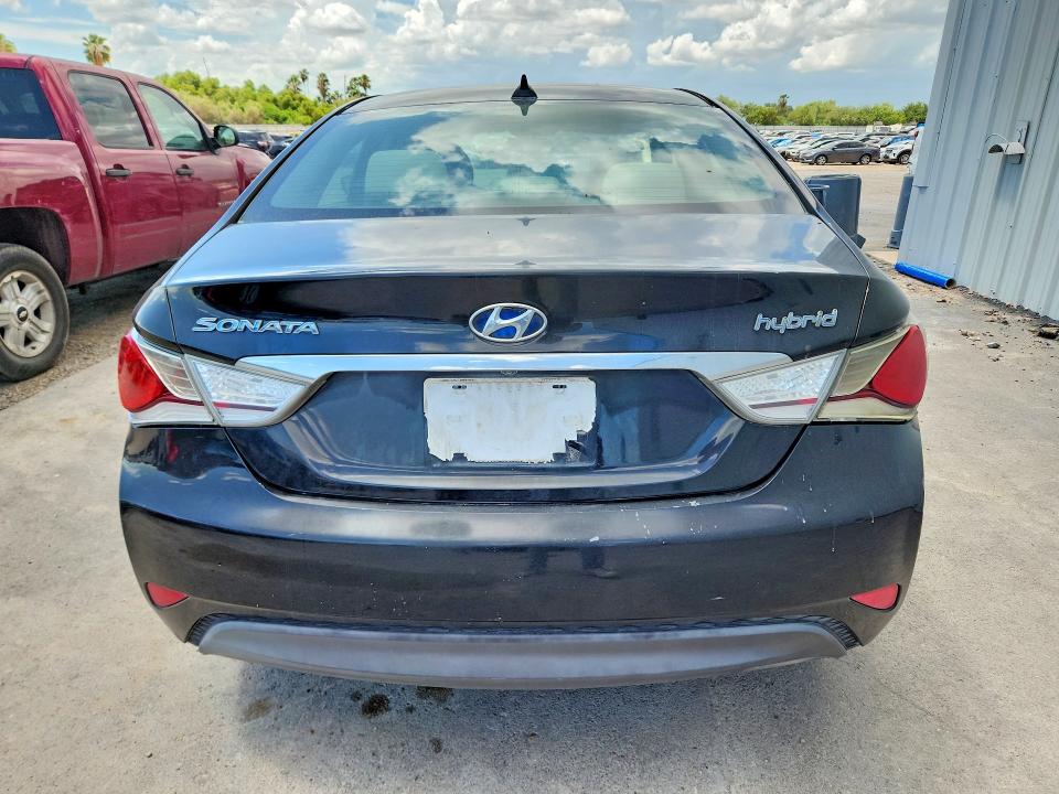 2014 Hyundai Sonata VIN KMHEC4A45EA115132 COPART salvage auction — MINOR DENT/SCRATCHES, Tx - Certificate Of Title, sold $325 on 2026-07-29 (photo 6)