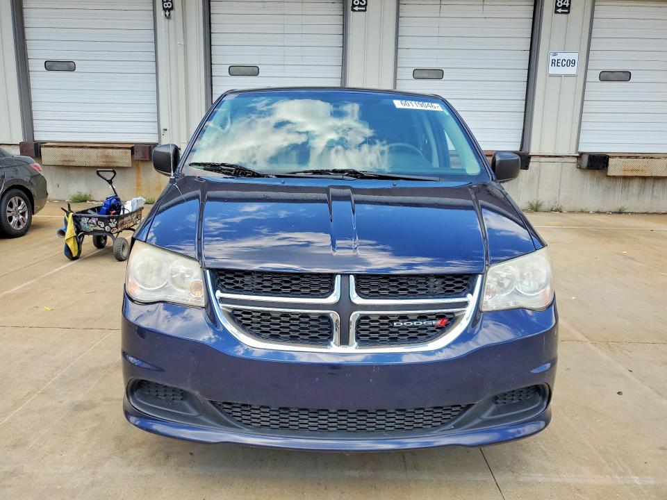 2013 Dodge Caravan VIN 2C4RDGBG6DR753980 COPART salvage auction — SIDE, Ct - Clean Title, sold $450 on 2026-07-30 (photo 5)