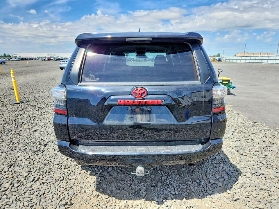 2016 Toyota 4runner VIN JTEBU5JR6G5395446 COPART salvage auction — NORMAL WEAR, Salvage Title, sold $14,100 on 2026-07-22 (photo 6)