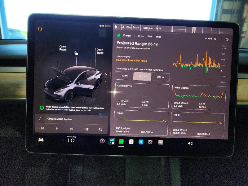 2022 Tesla Model y VIN 7SAYGDEE0NF386103 COPART salvage auction — MINOR DENT/SCRATCHES, OH - CERT OF TITLE-REPOSSESSION, sold $7,400 on 2026-09-08 (photo 9)