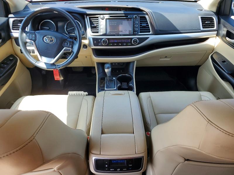 2019 Toyota Highlander VIN 5TDJZRFH8KS704247 COPART salvage auction — REAR END, PA - CERTIFICATE OF SALVAGE, sold $7,000 on 2026-07-28 (photo 8)