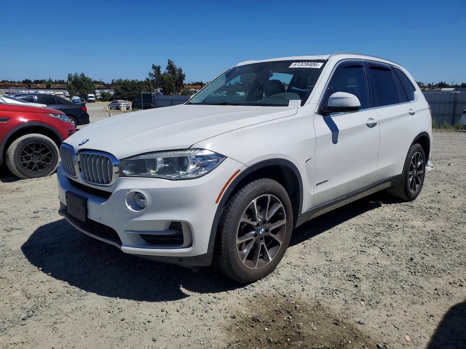 2015 BMW X5 VIN 5UXKR0C56F0P03678 COPART salvage auction — MINOR DENT/SCRATCHES, CA - CERTIFICATE OF TITLE (P), sold $2,750 on 2026-07-28 (photo 1)