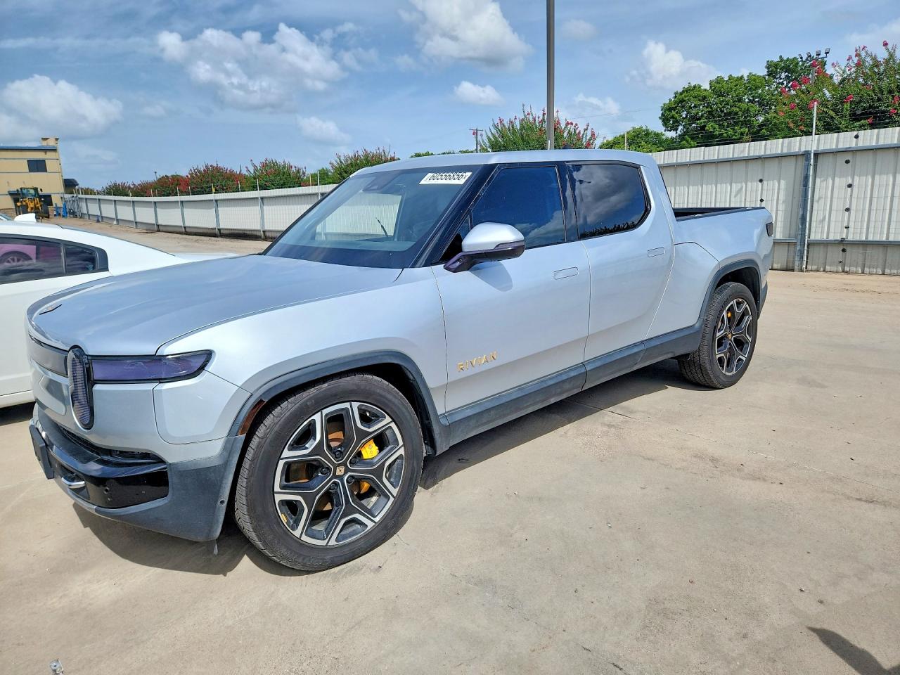 2023 Rivian R1T VIN 7FCTGAAA9PN019563 — COPART salvage auction photo