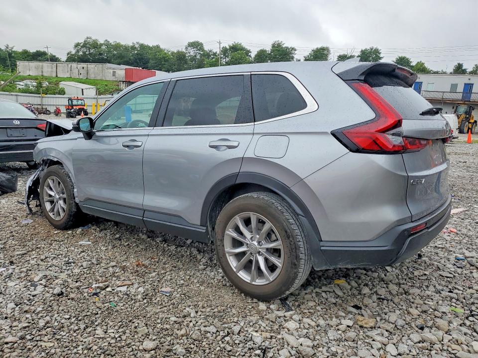 2023 Honda Cr-v VIN 7FARS4H77PE015847 COPART salvage auction — FRONT END, Salvage Title, sold $9,100 on 2026-07-24 (photo 2)