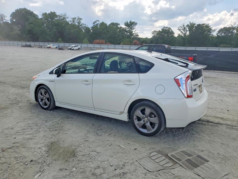 2015 Toyota Prius VIN JTDKN3DU8F0410840 COPART salvage auction — MECHANICAL, SC - CERT OF TITLE-SALVAGE WATER, sold $2,750 on 2026-07-08 (photo 2)