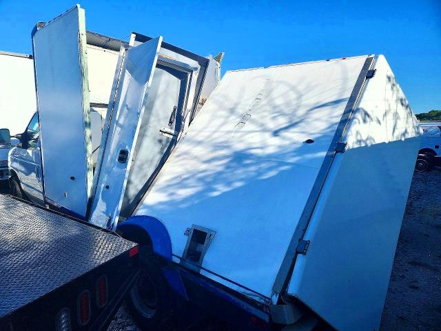 2023 Ford Econoline e350 VIN 1FDWE3FK1PDD14762 COPART salvage auction — REAR END, FL - CERTIFICATE OF TITLE (P), sold $100 on 2026-07-27 (photo 2)
