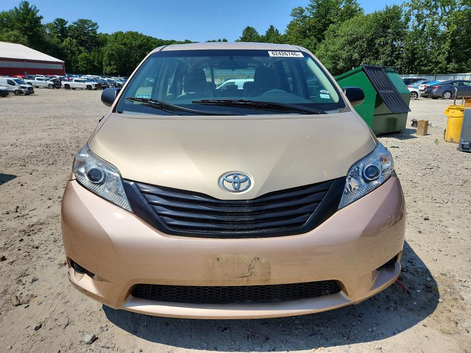 2013 Toyota Sienna VIN 5TDZK3DC2DS360929 COPART salvage auction — FRONT END, Ma - Certificate Of Title, sold $375 on 2026-07-27 (photo 5)