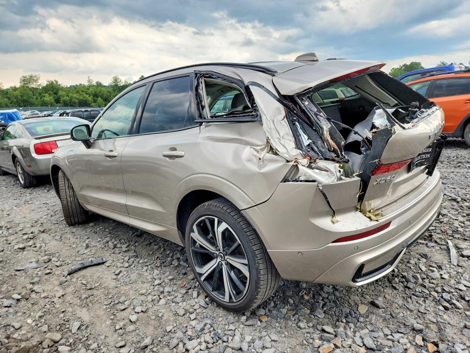 2025 Volvo Xc60 VIN YV4H60RM9S1147449 COPART salvage auction — REAR END, Pa - Certificate Of Salvage, sold $17,100 on 2026-08-19 (photo 2)