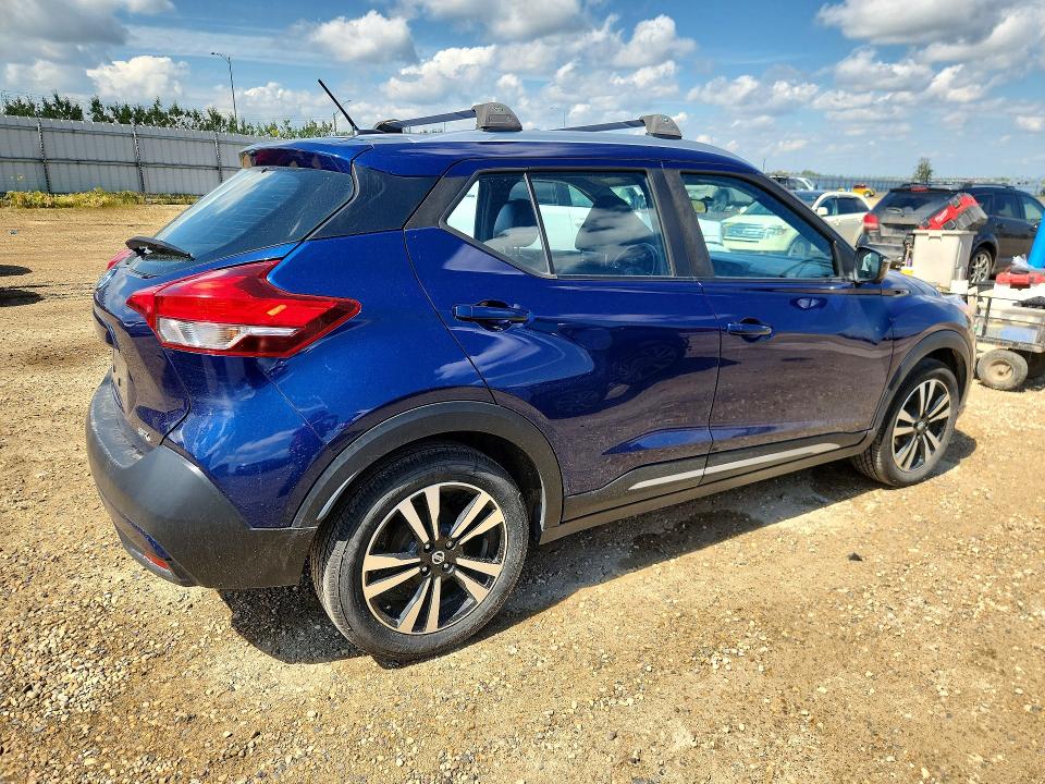 2019 Nissan Kicks VIN 3N1CP5CU3KL509495 COPART salvage auction — ROOF, AB - OOP - ACTIVE, sold $8,800 on 2026-07-23 (photo 3)