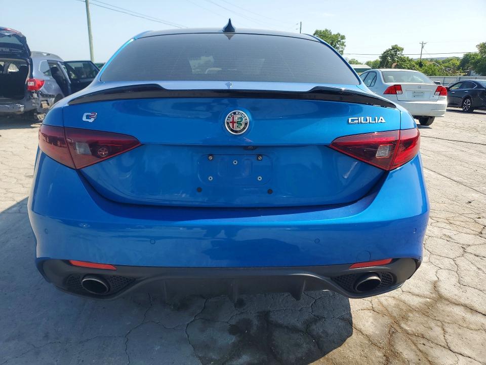 2017 Alfa romeo Giulia VIN ZARFAECN8H7560028 COPART salvage auction — MECHANICAL, Tn - Certificate Of Title, sold $725 on 2026-07-15 (photo 6)