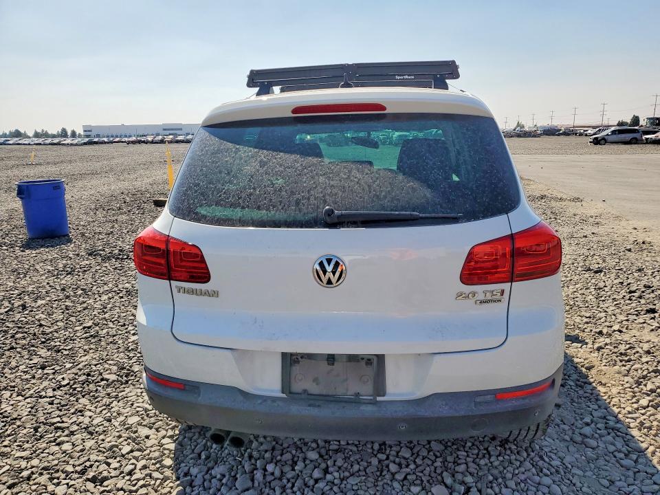 2014 Volkswagen Tiguan VIN WVGBV3AX8EW620473 COPART salvage auction — FRONT END, Salvage Title, sold $900 on 2026-08-05 (photo 6)