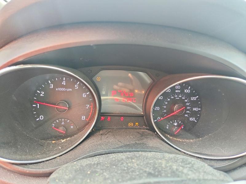 2016 Kia SEDONA VIN KNDMA5C18G6149733 COPART salvage auction — REAR END, Salvage Title, sold $1,650 on 2026-07-28 (photo 9)