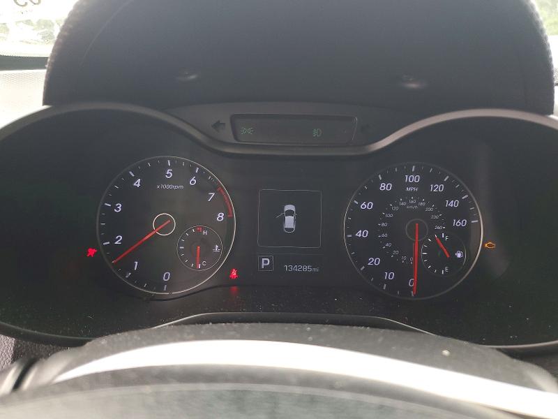 2016 Hyundai Veloster VIN KMHTC6AE1GU302736 COPART salvage auction — MINOR DENT/SCRATCHES, LA - CERTIFICATE OF TITLE, sold $1,250 on 2026-07-17 (photo 9)