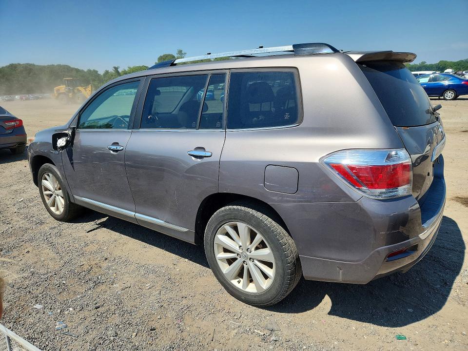 2011 Toyota Highlander hybrid VIN JTEDC3EH9B2002891 COPART salvage auction — FRONT END, Ct - Certificate Of Title (P), sold $125 on 2026-07-29 (photo 2)