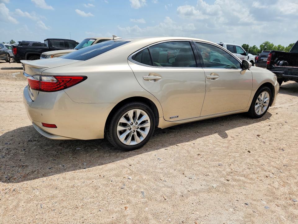 2013 Lexus Es 300h VIN JTHBW1GG7D2008248 COPART salvage auction — NORMAL WEAR, Tx - Certificate Of Title, sold $1,400 on 2026-07-30 (photo 3)