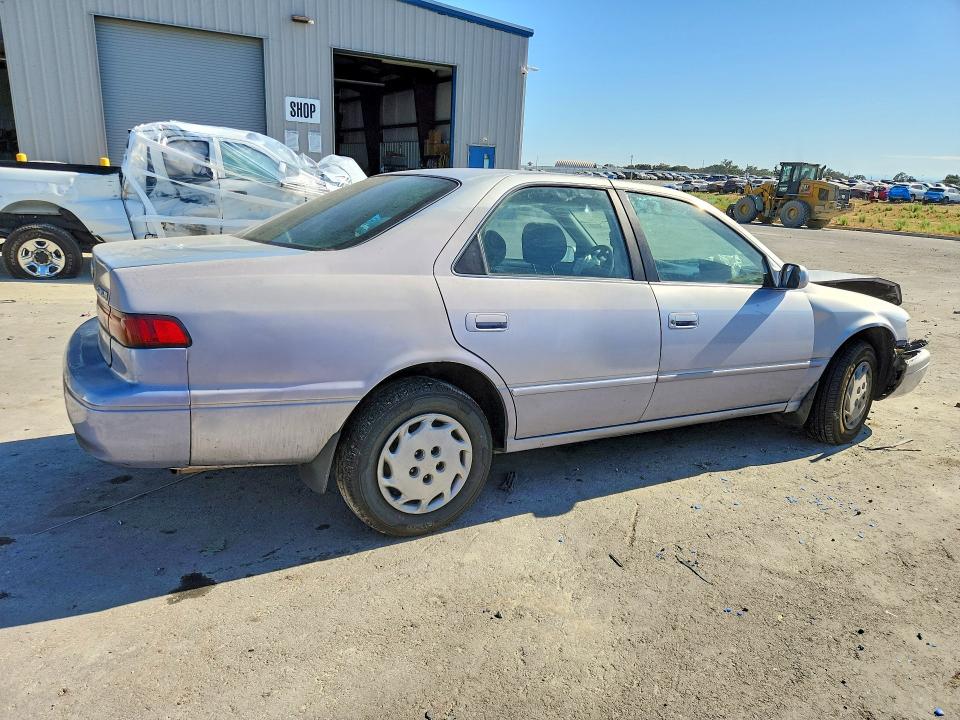 1998 Toyota Camry VIN JT2BG22K4W0104541 COPART salvage auction — FRONT END, CA - SALVAGE CERTIFICATE, sold $100 on 2026-07-23 (photo 3)