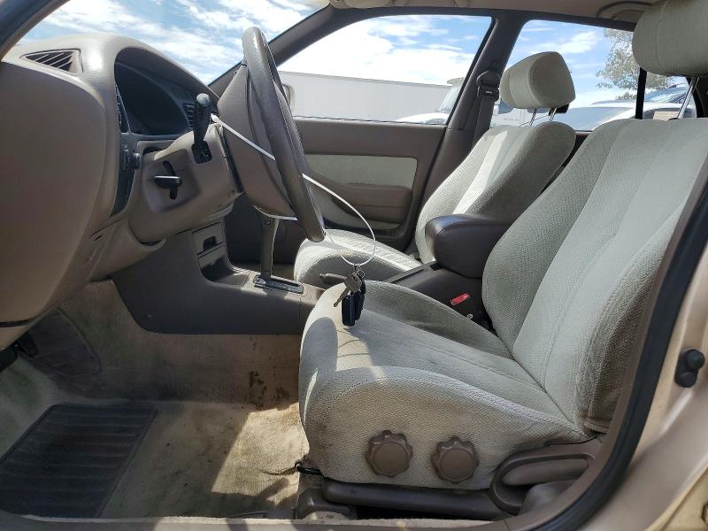 1994 Toyota Camry VIN JT2SK12E4R0268167 COPART salvage auction — MINOR DENT/SCRATCHES, CA - DLR/DIS/EXP ONLY SALVAGE TITLE, sold $1,200 on 2026-07-23 (photo 7)