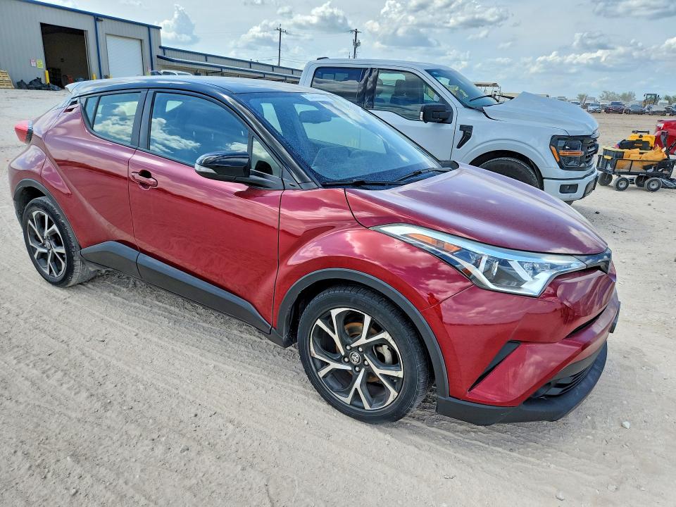 2019 Toyota C-hr VIN JTNKHMBX3K1016043 COPART salvage auction — MINOR DENT/SCRATCHES, Tx - Certificate Of Title, sold $3,200 on 2026-07-30 (photo 4)
