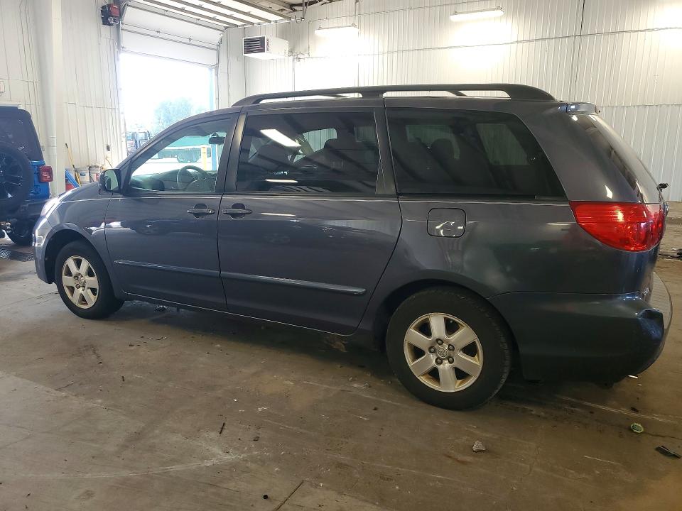 2007 Toyota Sienna VIN 5TDZK23CX7S069191 COPART salvage auction — REAR END, MN - CERTIFICATE OF TITLE, sold $575 on 2026-07-09 (photo 2)