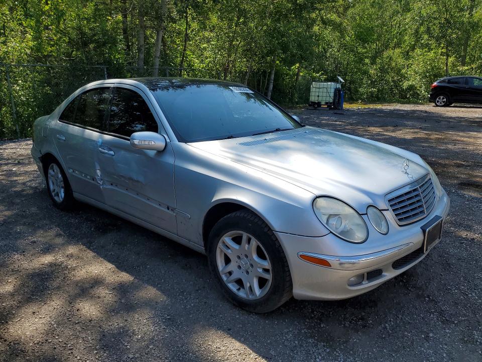 2005 Mercedes-benz E-class VIN WDBUF65J25A664921 COPART salvage auction — SIDE, ON - PERMIT SALVAGE, sold $400 on 2026-08-11 (photo 4)