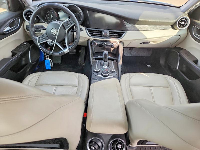 2019 Alfa romeo VIN ZARFANAN9K7608520 COPART salvage auction — FRONT END, Salvage Title, sold $5,800 on 2026-08-27 (photo 8)