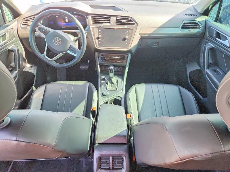 2024 Volkswagen Tiguan VIN 3VV2B7AX7RM122566 COPART salvage auction — SIDE, FL - CERTIFICATE OF TITLE, sold $12,500 on 2026-08-19 (photo 8)