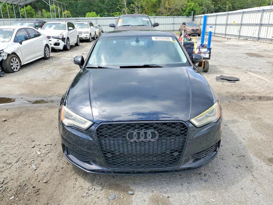 2015 Audi A3 VIN WAUACGFF4F1005654 COPART salvage auction — MINOR DENT/SCRATCHES, FL - CERTIFICATE OF TITLE, sold $500 on 2026-07-20 (photo 5)