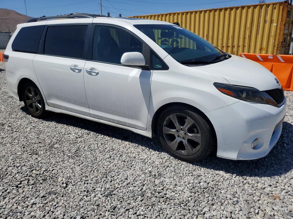 2016 Toyota Sienna VIN 5TDXK3DC3GS750076 COPART salvage auction — MECHANICAL, CA - CERTIFICATE OF TITLE, sold $3,700 on 2026-07-20 (photo 4)