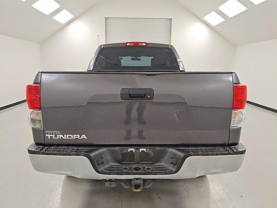 2011 Toyota Tundra VIN 5TFRM5F19BX034022 COPART salvage auction — MECHANICAL, TX - CERTIFICATE OF TITLE, sold $1,200 on 2026-07-23 (photo 6)