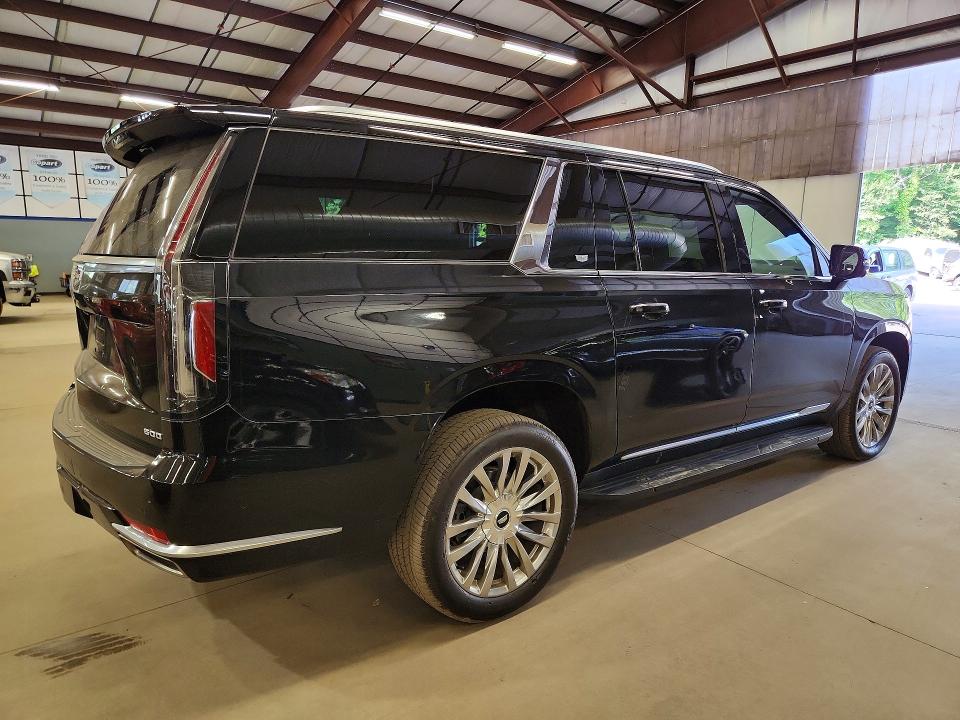 2021 Cadillac Escalade esv VIN 1GYS4KKL8MR390969 COPART salvage auction — MINOR DENT/SCRATCHES, Nj - Certificate Of Title (P), sold $33,000 on 2026-07-28 (photo 3)