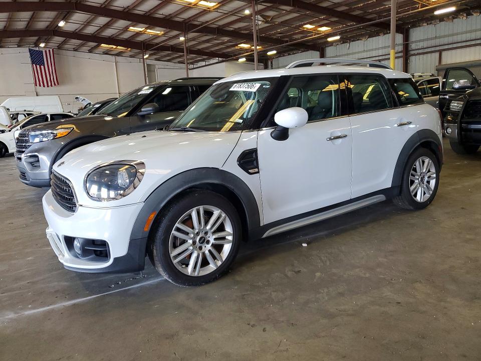 2020 Mini Cooper VIN WMZYW3C03L3L23718 COPART salvage auction — NORMAL WEAR, Fl - Certificate Of Title, sold $6,400 on 2026-08-12 (photo 1)