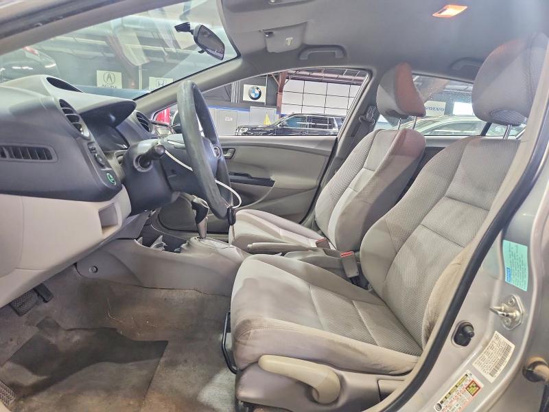 2010 Honda Insight VIN JHMZE2H58AS009795 COPART salvage auction — FRONT END, MA - CERT OF TITLE-SALVAGE, sold $450 on 2026-07-16 (photo 7)