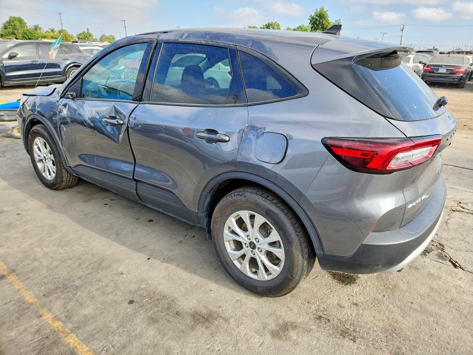 2025 Ford Escape VIN 1FMCU9GNXSUB19947 COPART salvage auction — ROLLOVER, Fl - Cert Of Title Slvg Rebuildable, sold $3,800 on 2026-09-21 (photo 2)