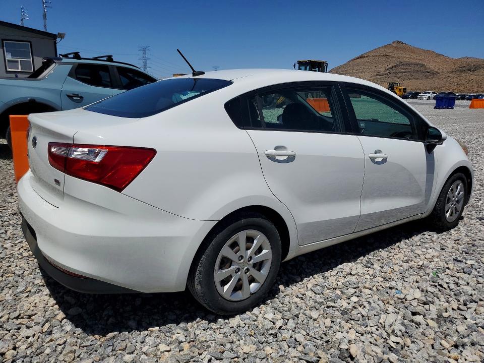 2016 Kia Rio VIN KNADM4A33G6654680 COPART salvage auction — MECHANICAL, Ca - Certificate Of Title, sold $275 on 2026-07-08 (photo 3)