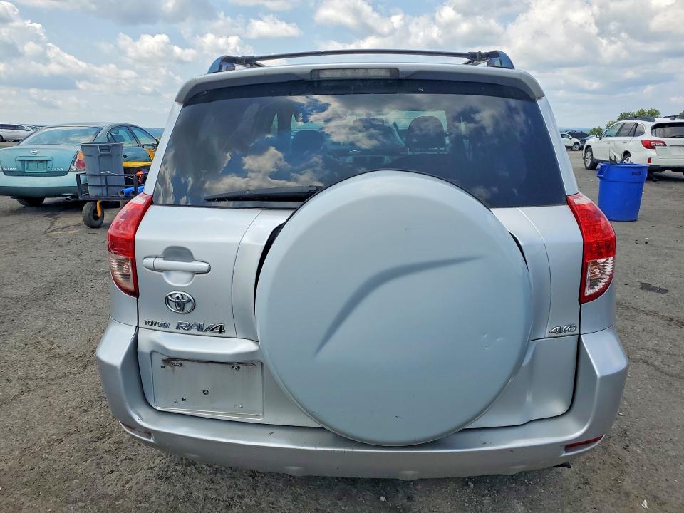 2007 Toyota Rav4 VIN JTMBD33V276033515 COPART salvage auction — MECHANICAL, Pa - Cert Of Title, sold $975 on 2026-07-31 (photo 6)