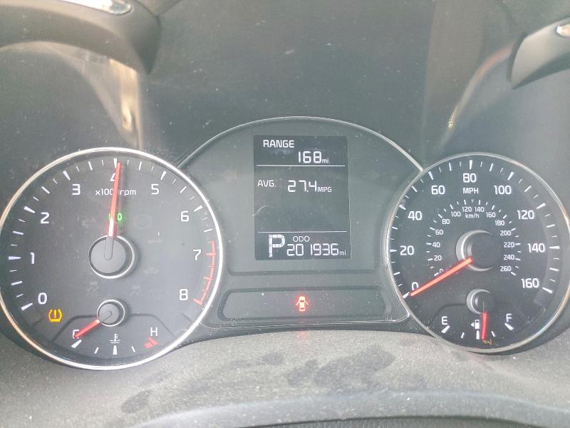 2016 Kia Forte VIN KNAFK4A67G5572157 COPART salvage auction — MINOR DENT/SCRATCHES, Tx - Certificate Of Title, sold $875 on 2026-07-27 (photo 9)