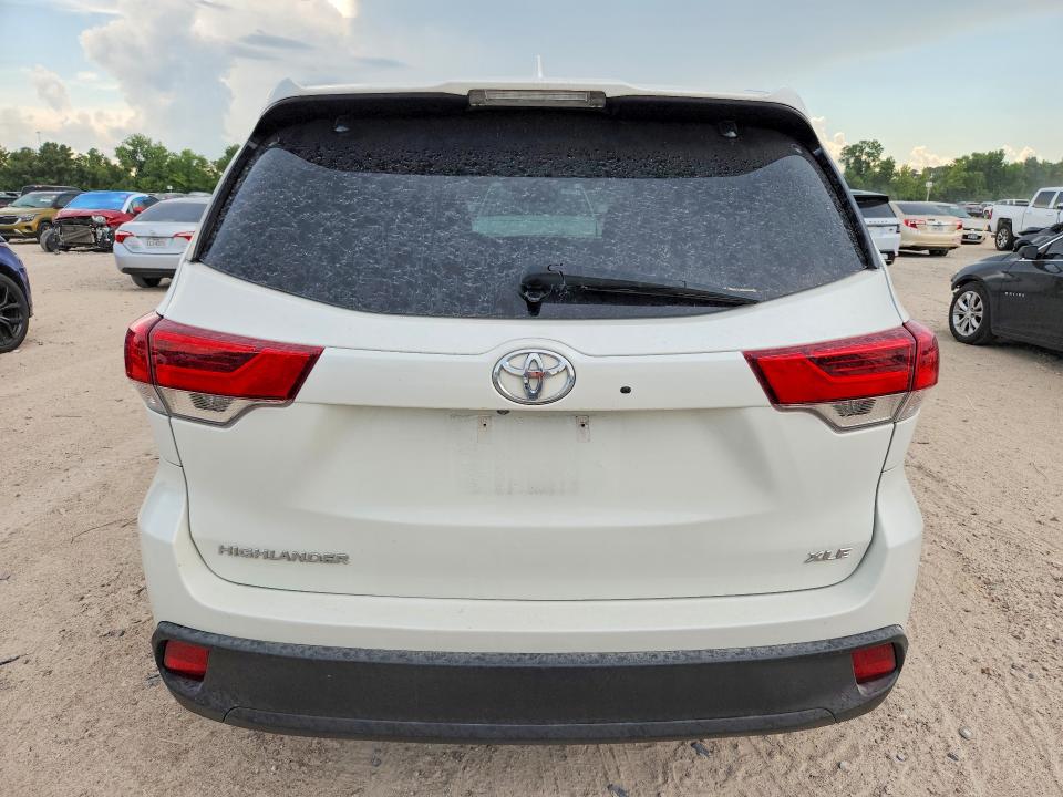 2018 Toyota Highlander VIN 5TDKZRFH0JS531438 COPART salvage auction — FRONT END, Tx - Salvage Vehicle Title, sold $10,700 on 2026-07-14 (photo 6)