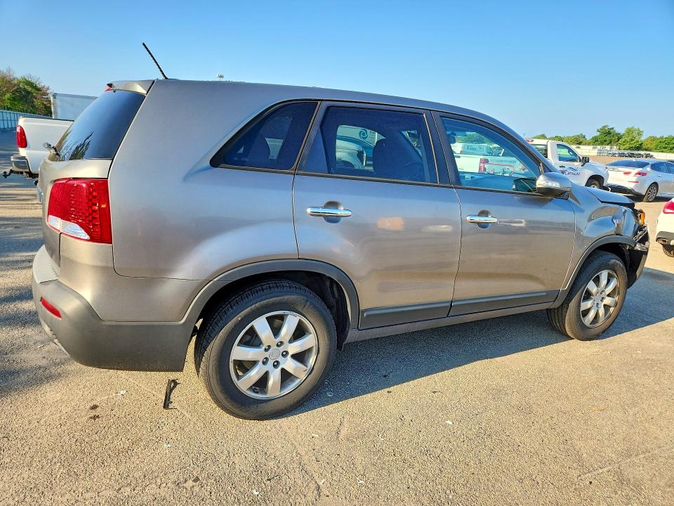2012 Kia Sorento VIN 5XYKT3A17CG202695 COPART salvage auction — FRONT END, Ny - Mv-907A Salvage Certificate, sold $2,050 on 2026-07-13 (photo 3)