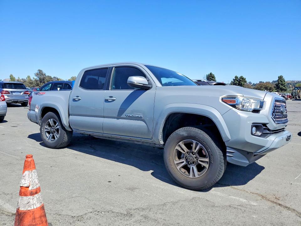 2018 Toyota Tacoma VIN 3TMCZ5AN1JM129213 COPART salvage auction — UNDERCARRIAGE, Ca - Salvage Certificate, sold $15,400 on 2026-07-31 (photo 4)