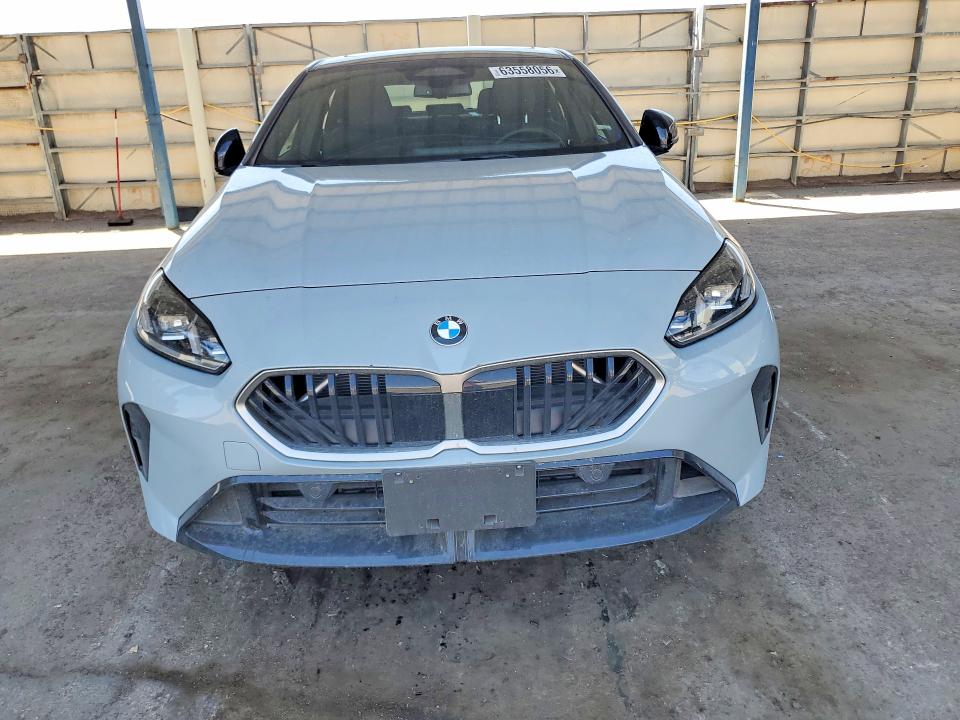 2026 BMW 2er VIN WBA83GG09T7V04371 COPART salvage auction — SIDE, TX - CERTIFICATE OF TITLE, sold $15,900 on 2026-08-21 (photo 5)