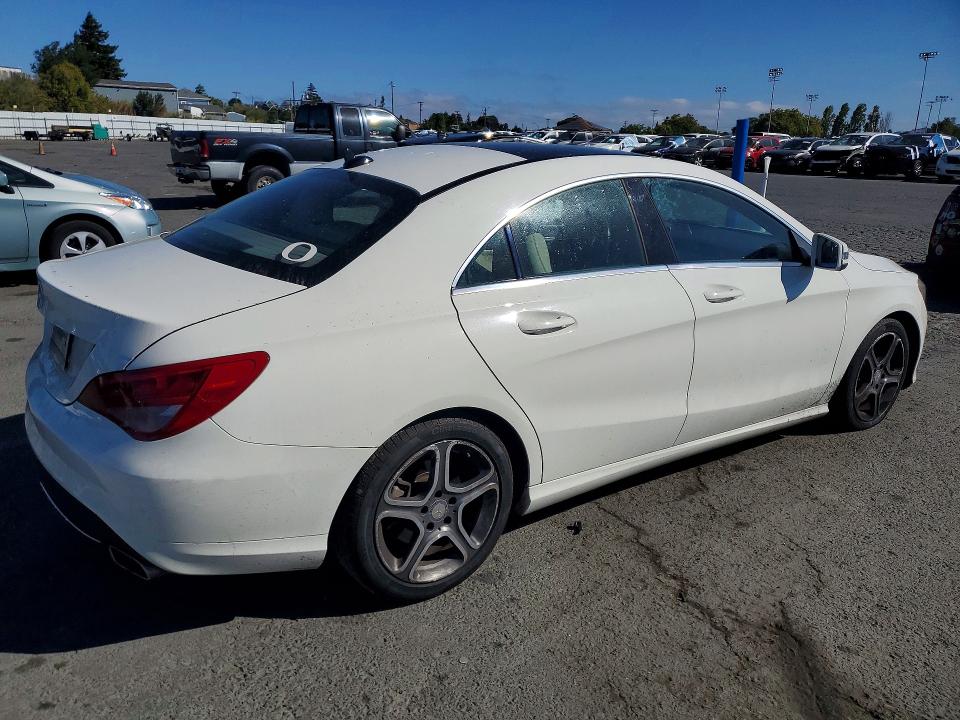2014 Mercedes-benz VIN WDDSJ4EB2EN036134 COPART salvage auction — MINOR DENT/SCRATCHES, Ca - Salvage Certificate, sold $3,600 on 2026-08-07 (photo 3)