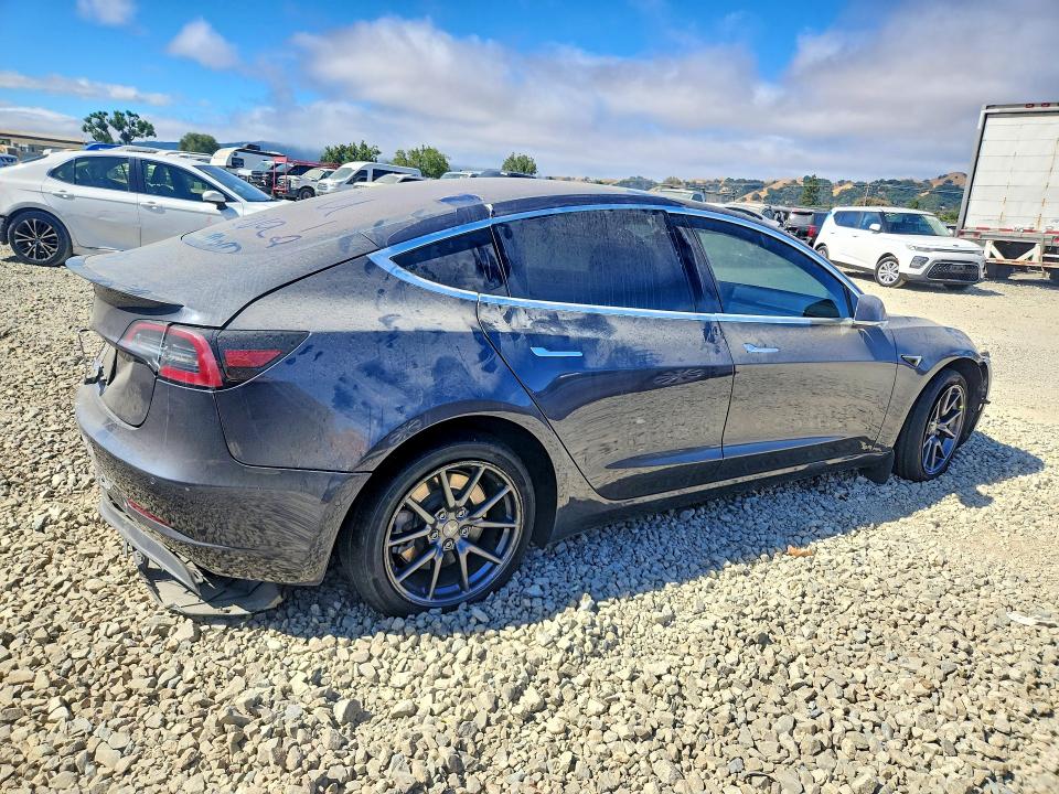 2018 Tesla Model 3 VIN 5YJ3E1EA8JF158109 COPART salvage auction — REAR END, Ca - Salvage Certificate, sold $1,750 on 2026-07-28 (photo 3)